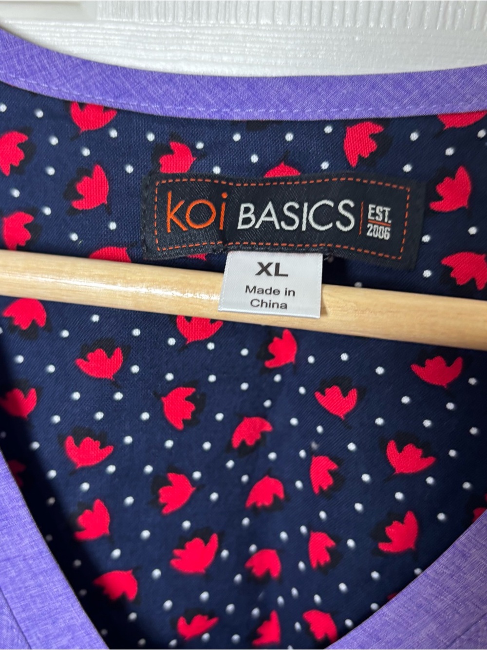 Set of 2 NEW Koi Basics Scrub Tops XL Women Purple Becca Medical Nursing Stretch - Picture 6 of 7